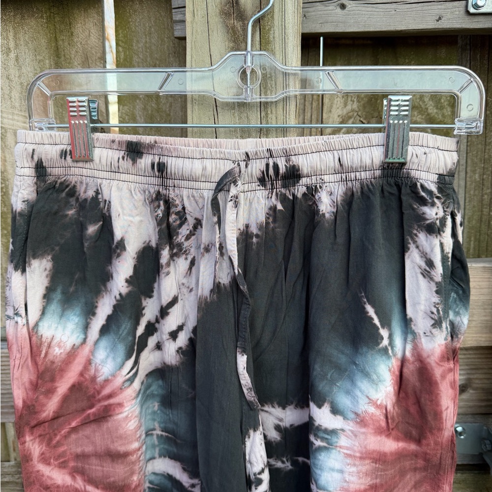 Yak & Yeti - Tie-Dye Wide-Leg Belled Pants - Picture 4 of 6